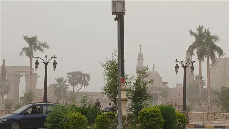 الأقصر ترفع حالة الطوارئ القصوى لمواجهة موجة الطقس السيئ