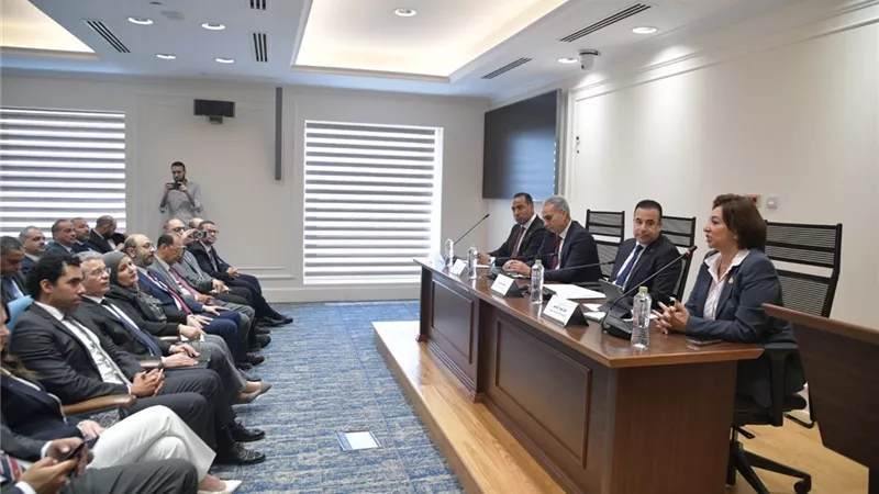 رئيس حماية المستهلك: مصر بها 10 مصانع للمحمول وتنتج 20 إلى 25 مليون هاتف 