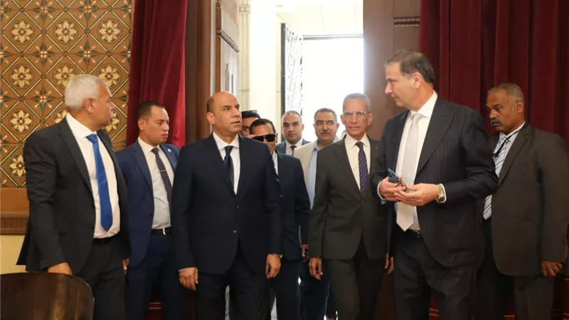 جولة بالمتحف الزراعي لوزراء الزراعة والعمل والمجالس النيابية ومحافظ الجيزة