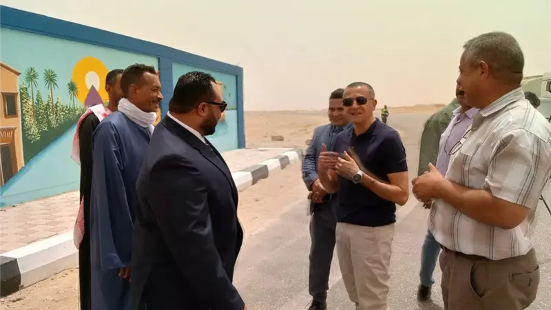 محافظ أسوان يفتتح أعمال تطوير بوابة مدخل إدفو على الطريق الصحراوى الغربى