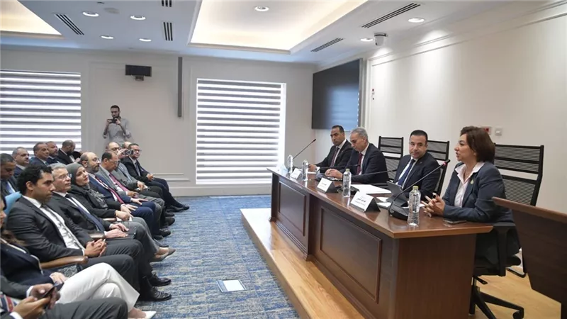 جدل برلماني حول شركات المحمول الأكثر استخدامًا في النصب الإلكتروني