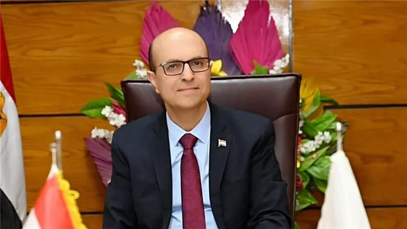 جامعة أسيوط تتصدر الجامعات المصرية وتدخل قائمة أفضل 10 عالميًا
