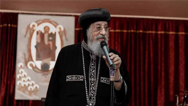 بعد إحالته للبرلمان.. تعرف على بنود قانون المسيحيين الجديد للخطبة والزواج