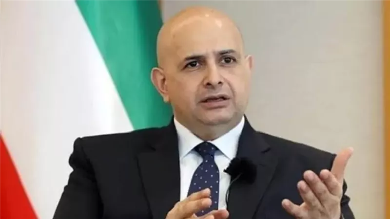 بعد سحب جنسيته الكويتية.. البحرين تمنح بدر العوضي جنسيتها وتعينه مستشارًا