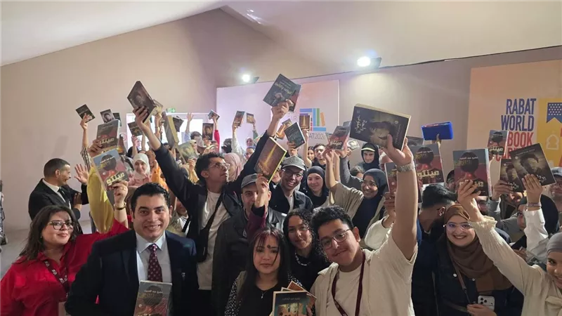 ليلة استثنائية لـ عمرو عبد الحميد في معرض الرباط الدولي للكتاب 
