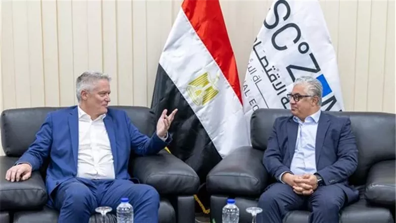 اقتصادية قناة السويس تستقبل OECD.. شراكات جديدة على طريق الاستثمار العالمي