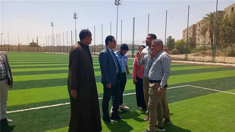 جولة مفاجئة لمركز شباب بني عديات البحرية بأسيوط لمتابعة الانضباط 