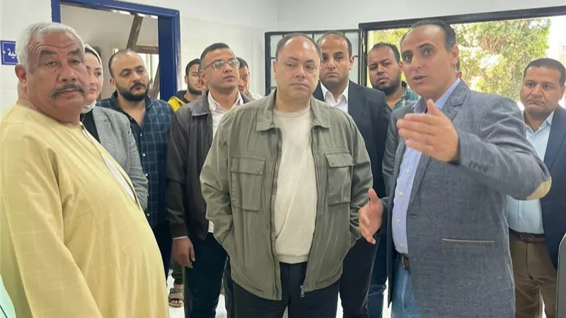 جولة لرئيس تنمية الصعيد لتفقد مشروعات بنى سويف ومتابعة معدلات التنفيذ