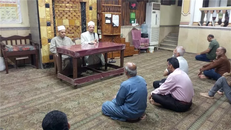 «العمل شرف ومسؤولية» محور ندوة الأسبوع الثقافي بمسجد التقوى بأسيوط