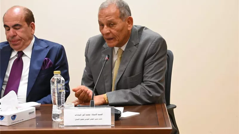 السادات: تعزيز التنسيق بين البرلمان و