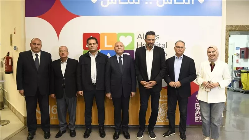 محافظ القاهرة: ما يميز مستشفى الناس تقديم الخدمات الطبية مجانًا بالكامل 