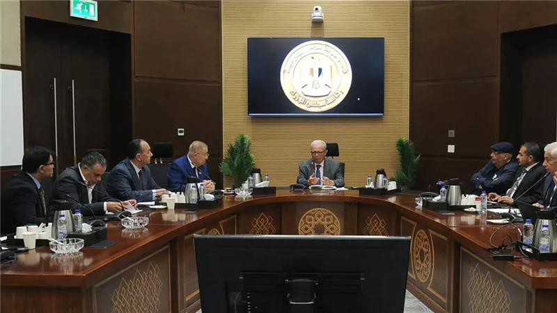 لتهيئة بيئة أعمال للاستثمار.. نائب رئيس الوزراء يلتقي أعضاء اتحاد المستثمرين