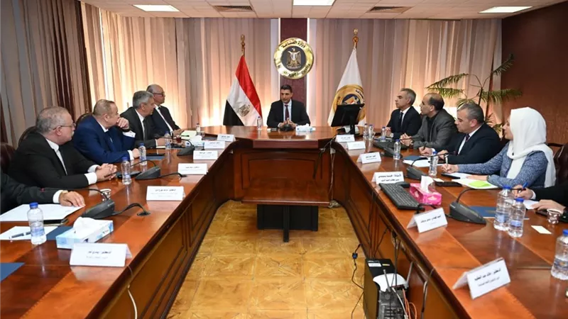 غرفة الأدوية تؤكد: القطاع يمتلك فرصة ذهبية للنهوض بالصادرات الإقليمية 