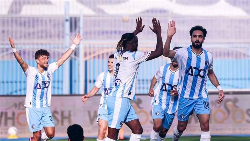 فيستون ماييلي يقود هجوم بيراميدز في مواجهة سيراميكا كليوباترا بالدوري المصري