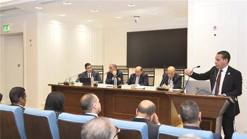 النائب سيد عبد الجليل يناقش طلبات إحاطة هامة بلجنة الإدارة المحلية