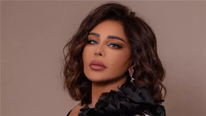 أحلام تشيد بفيلم «سفن دوجز»: إنتاج يضاهي هوليوود وبوليوود 
