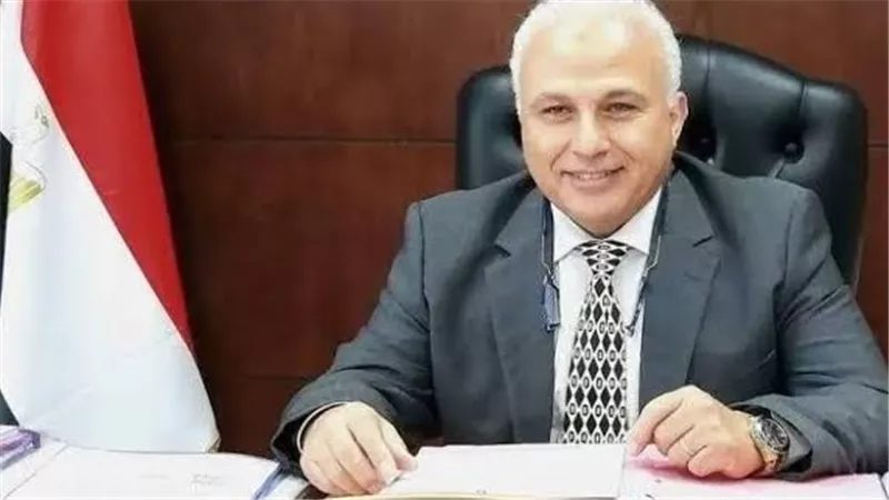 رئيس شركة الخدمات الطبية يصدر حركة تكليفات وتنقلات بين القطاعات