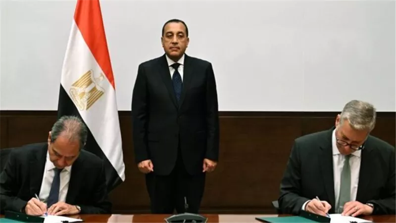 وزارة البترول توقع اتفاقية لإصلاح خطوط الغاز بلبنان عبر شركة TGS المصرية