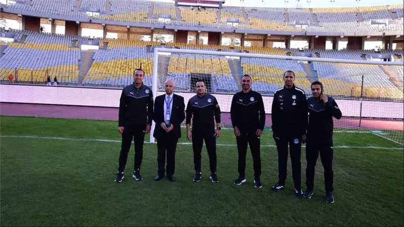 وصول طاقم حكام مباراة الزمالك وسموحة رغم حادث حكم الـVAR