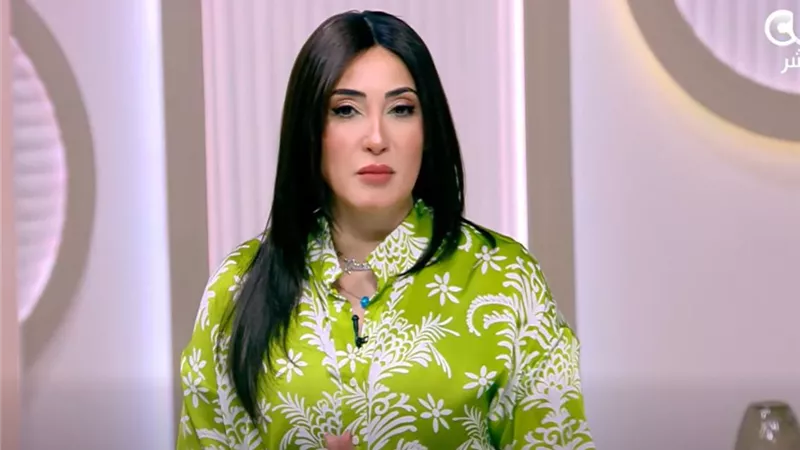 «الجميع ملتزم».. مها بهنسي تشيد بضبط نقابة الصحفيين لجنازة هاني شاكر
