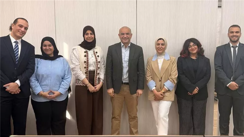 أول فريق عربي يتأهل لنهائي مسابقة محكمة صورية دولية بحقوق عين شمس 