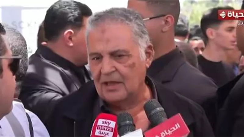 محسن جابر في وداع هاني شاكر: «قمة عربية مش مصرية فقط»