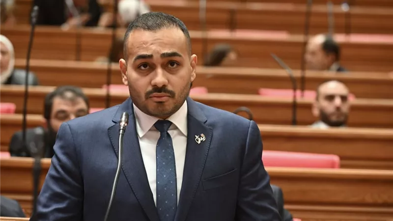 أحمد ناصر يطالب بمراجعة تعويضات نزع الملكية وضمان حقوق المواطنين  
