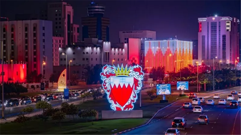 الداخلية البحرينية تلاحق خلايا التخابر وتراجع قوانين الجنسية لتعزيز الأمن
