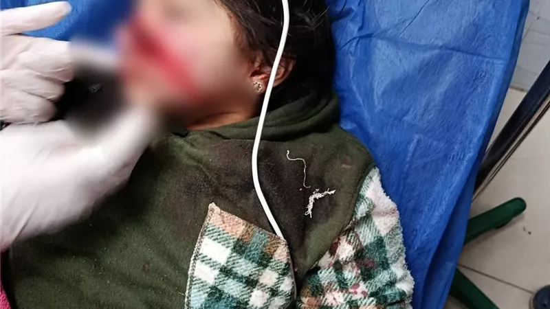 صرخة صامتة من كفر سعد: مأساة طفلة واجهت المرض والجريمة معاً 