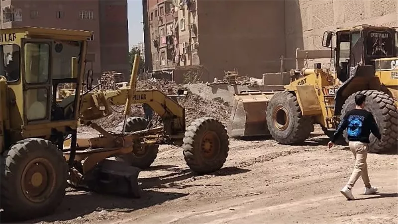 محافظ الجيزة: بدء تطوير وتوسعة شارع الكيلاني بالمنيرة الغربية لتحسين الحركة