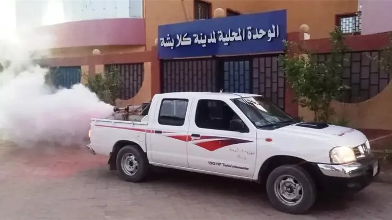 استجابة للأهالي.. محافظ أسوان يوجه بالدفع بسيارة مكافحة الناموس بمركز كلابشة  