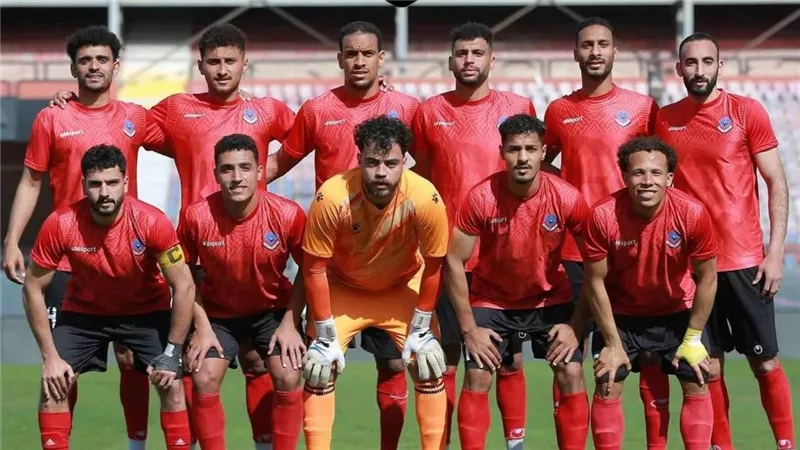 محمد علوان يهنئ نادي بترول أسيوط بالصعود للدوري الممتاز ويؤكد: إنجاز رياضي 