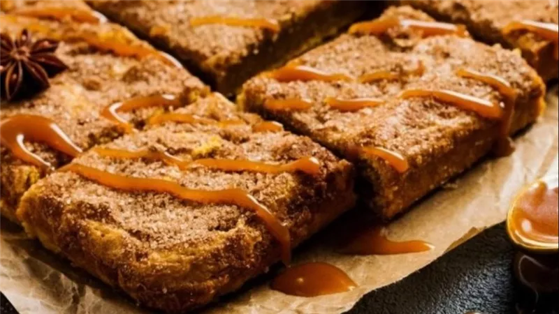     طريقة عمل براونيز اللوتس الذهبي بطبقات غنية ومذاق فاخر