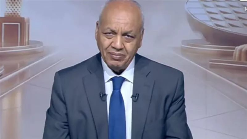 «إحنا مش عارفين هنرجع ولا لأ».. مصطفى بكري يكشف كواليس مرعبة للبحارة المخطوفين