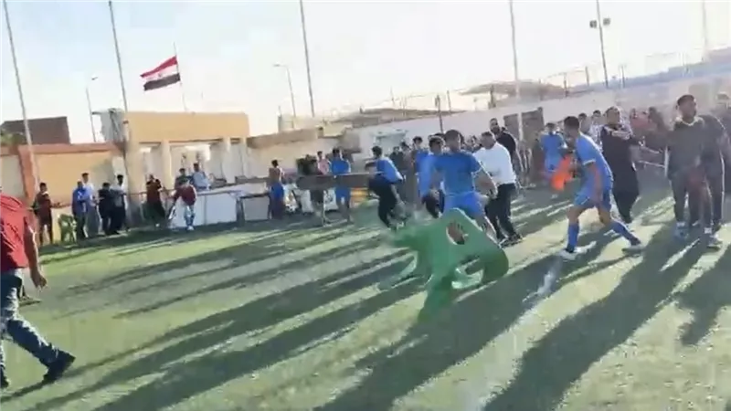 فوضى بعد نهائي الناشئين مواليد 2009 بين التجمع الأول والمدينة المنورة | فيديو
