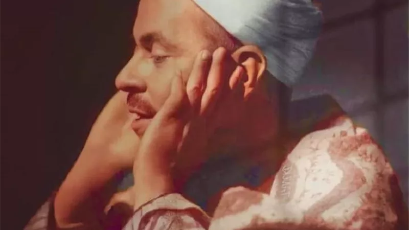 نجيب الريحاني عشق صوته.. الشيخ محمد رفعت «كما لم تعرفه»