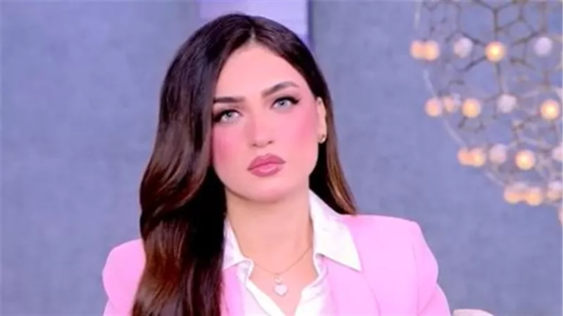 ياسمين عز: أنا متعاطفة مع الرجالة قلبا وقالبا في موضوع الرؤية
