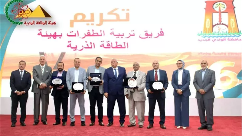 حصاد القمح ينطلق بالداخلة.. طفرة إنتاجية جديدة لأصناف هيئة الطاقة الذرية