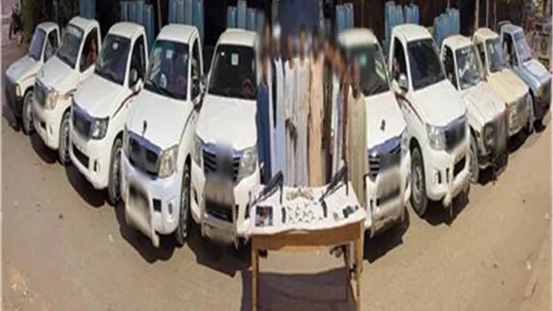 سقوط تشكيل لتهريب الوقود.. ضبط 11 شخصًا بحوزتهم 5 أطنان مواد بترولية بأسوان 
