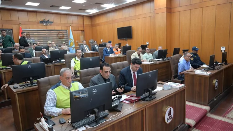 محافظ الغربية يشهد محاكاة لإدارة الأزمات بمركز سيطرة الشبكة الوطنية 