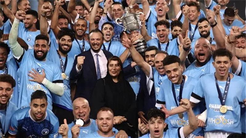 أزمة تنظيمية في نهائي كأس مصر بين بيراميدز وزد بسبب الميداليات