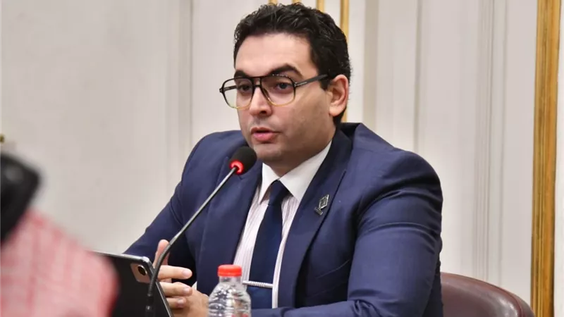 برلماني: كلمة الرئيس في المولد النبوي تؤكد أن بناء الإنسان أساس قوة الدولة