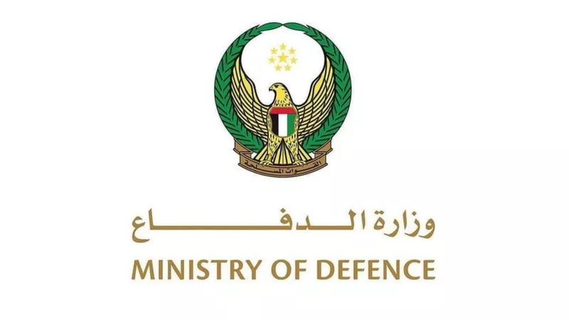 الدفاع الإماراتية: التعامل مع طائرتين مسيرتين قادمتين من إيران