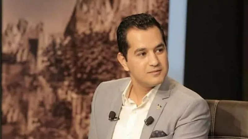 محمد الدسوقي رشدي يهاجم «نخنوخ الدعوة» ويكشف تناقضات الخطاب الديني