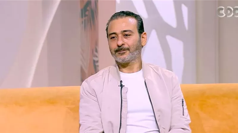 أحمد عزمي: «ظلم المصطبة» أعادني للجمهور.. وشخصية الشيخ علاء كانت الأصعب