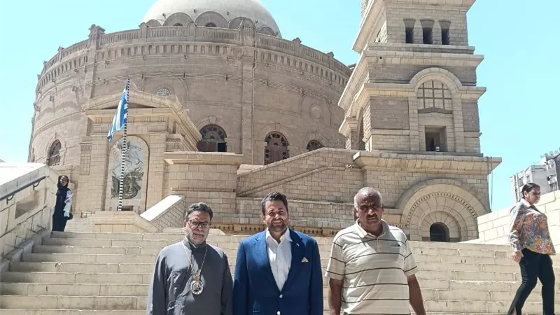 مبعوث الرئيس الأمريكي لشئون السياحة يزور مجمع الأديان في مصر القديمة