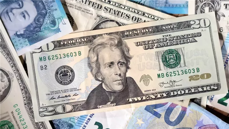 سعر الدولار اليوم الجمعة 31 يوليو 2026 في البنوك.. آخر تحديث الآن
