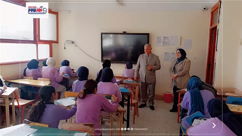 جولة ميدانية بمدارس الفيوم.. وتعليمات حاسمة لضبط وانتظام اللجان الامتحانية 