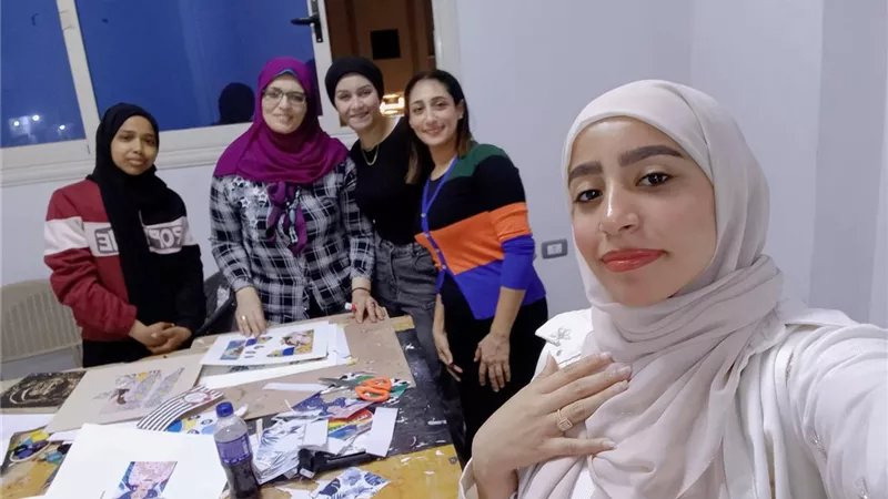 انطلاق ورشة الفنون التشكيلية “دروب الفن” بمركز سليم الحي للتنمية بالسويس 