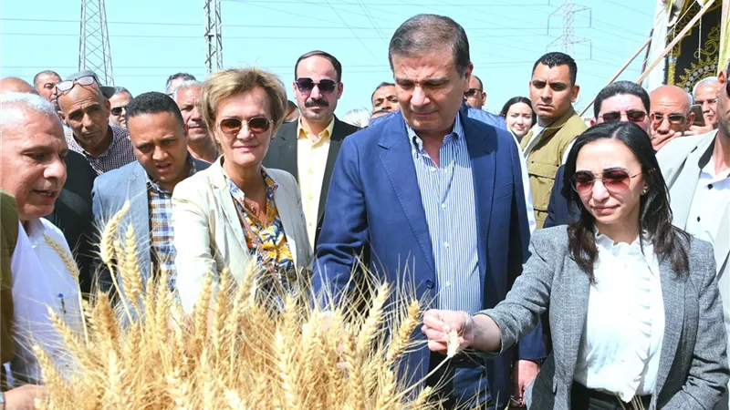محافظ البحيرة تستقبل وزير الزراعة وسفيرة الاتحاد الأوروبي 